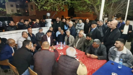 Başkan Özcan'a Şirinevler'de büyük ilgi