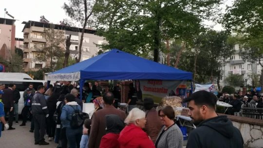 Nazilli'de iftar sofraları doldu taştı