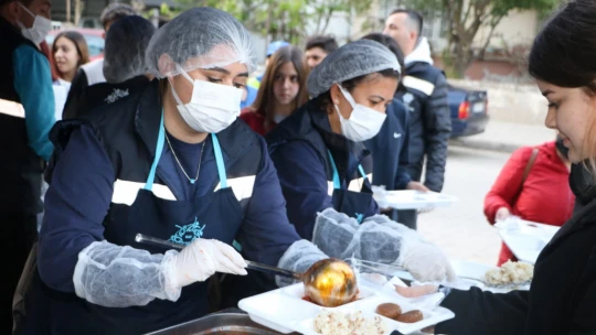 Nazilli'de iftar sofraları doldu taştı