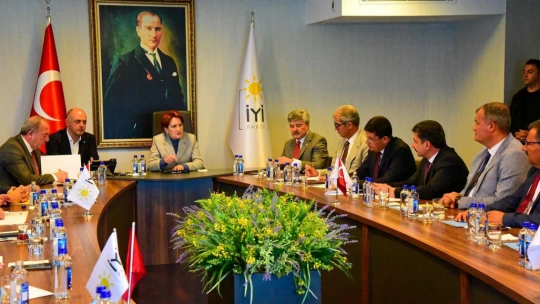 İYİ Parti'de Başkan Özcan liderliği