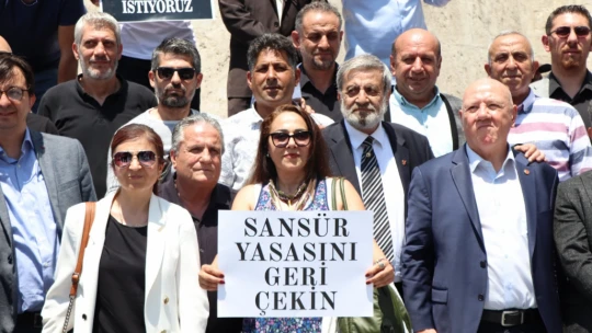 'Gazetecileri dinlemeden basın yasası yapılmaz!'