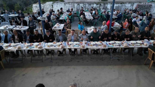 Yağdereliler imece usulü iftarda buluştu