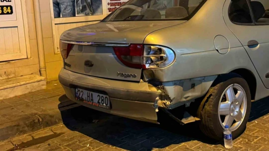 Yaralanan sürücüyü bıraktılar motosikleti kaçırdılar