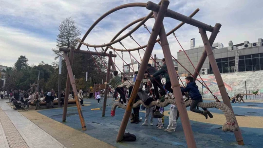 Yarıyıl tatilinde parklar doldu