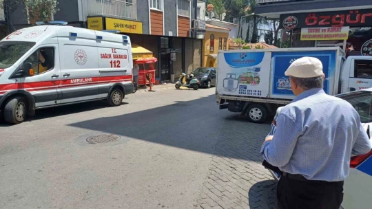 Yayaya çarpan elektrikli bisiklet sürücüsü yaralandı