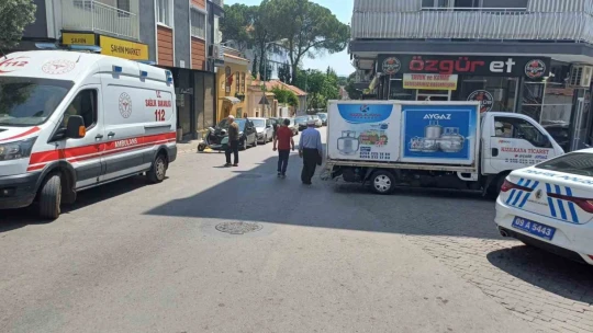 Yayaya çarpan elektrikli bisiklet sürücüsü yaralandı