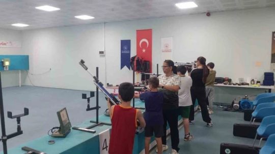 Yaz Spor Okulları ile çocuklar yeteneklerini geliştiriyor