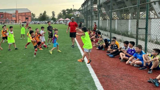 Yaz Spor Okulları ile gençler spor dolu bir yaz geçiriyor