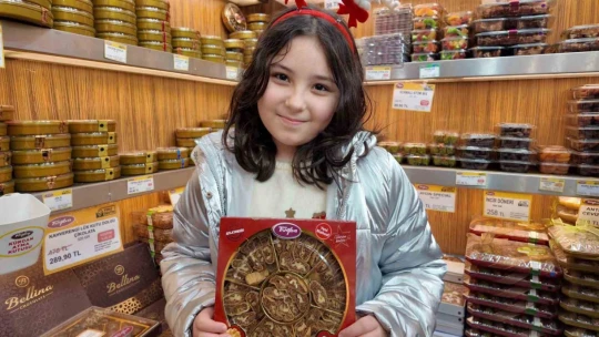 Yeni yıl öncesi kuruyemişçilerde yoğunluk yaşandı