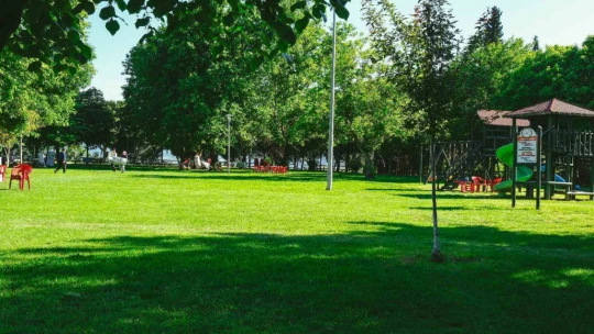 Yenilenen Pamukören Spor Tesisleri gençlerin hizmetine açıldı