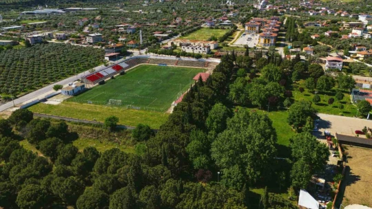 Yenilenen Pamukören Spor Tesisleri gençlerin hizmetine açıldı