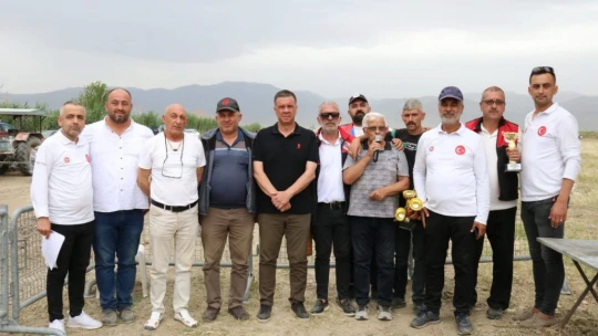 Yenipazar'da Geleneksel Rahvan Yarışları nefes kesti