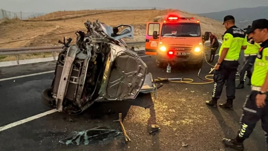 Yenipazar'da trafik kazası: 3 yaralı