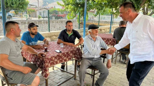 Yenipazar'da yol ve kaldırım çalışmaları devam ediyor