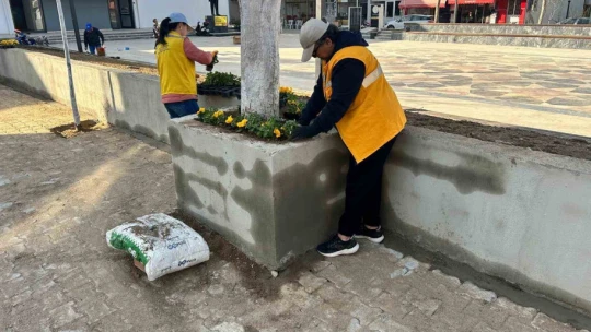 Yenipazar'ın dört bir köşesinde çalışmalar sürüyor