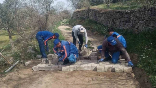 Yenipazar'ın dört bir köşesinde çalışmalar sürüyor