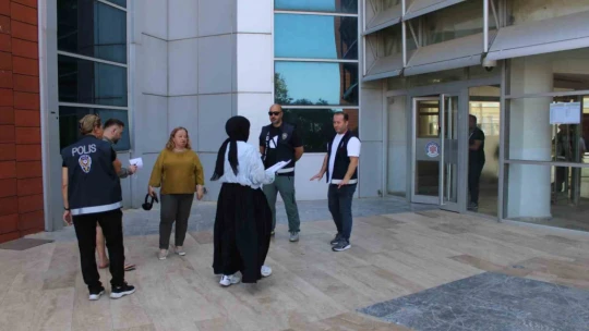 YKS maratonunda manzara değişmedi, geç kalanlar sınava alınmadı