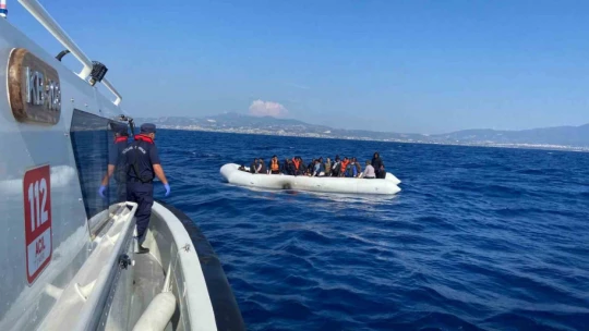 Yunanistan ölüme terk etti, Türk Sahil Güvenlik ekipleri kurtardı