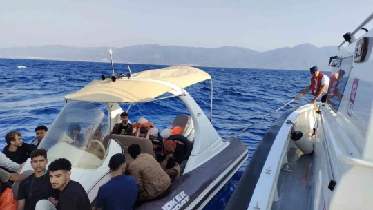 Yunanistan ölüme terk etti, Türk Sahil Güvenlik ekipleri kurtardı