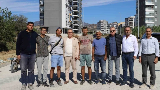 Zafer Mahallesi'ne 6 bin metrekare yol yapıldı