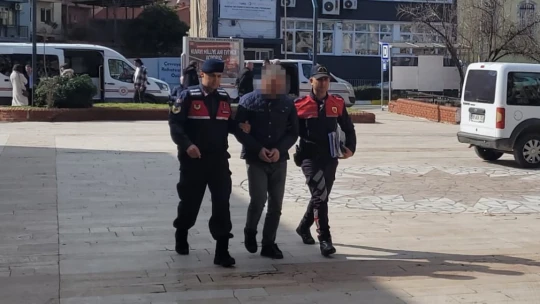 Zincirleme trafik kazasına neden olan kamyon şoförü adliyeye sevk edildi