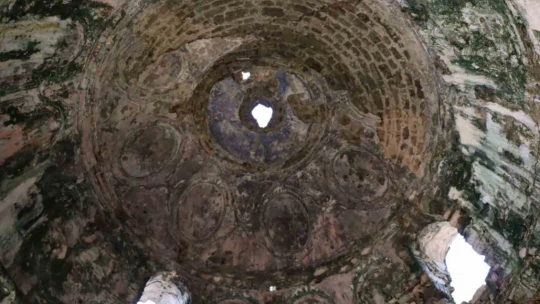 Zirveye gizlenmiş 900 yıllık manastır, doğaseverlerin rotasına girmeye devam ediyor