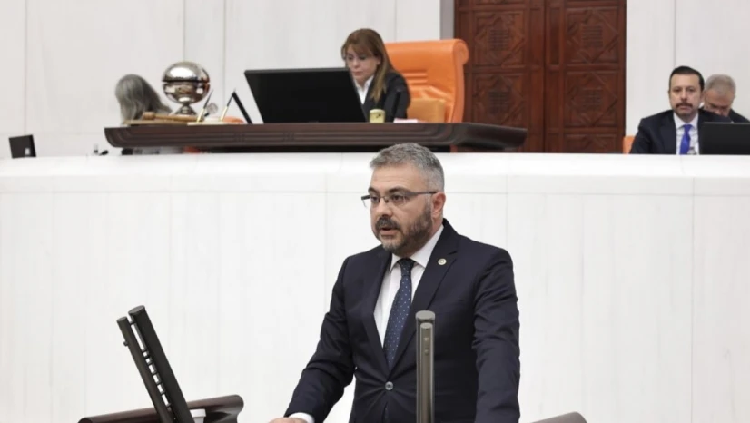 AK Partili Özmen: 'Bu tür söylemler toplumsal huzuru ve birliği zedelemektedir'