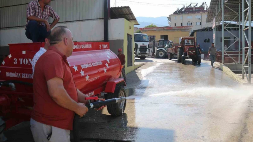 Bozdoğan Belediyesi donanımlı 3 su tankeri aldı