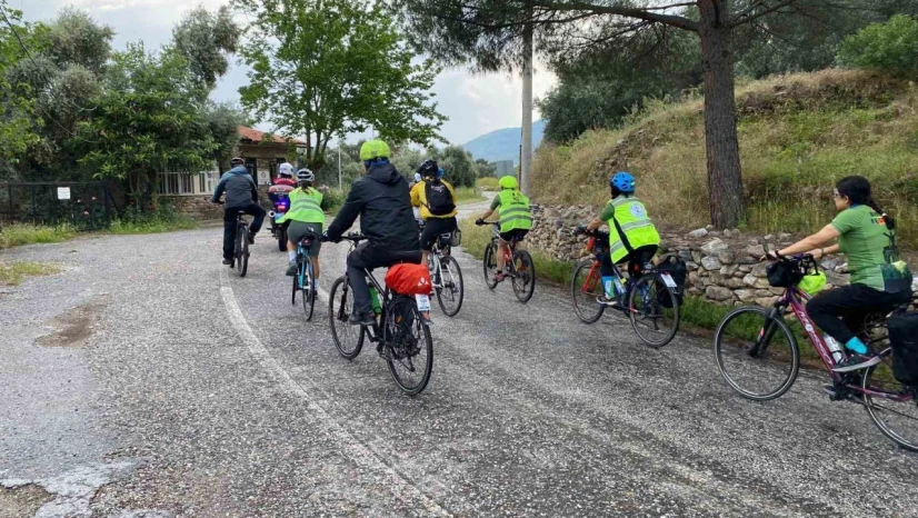 Jandarmadan bisikletçilere güvenlik desteği