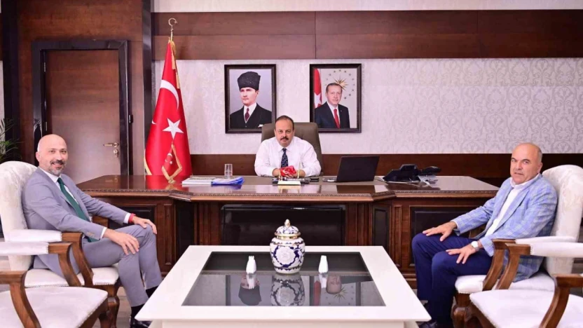 Başkan Arıkan, Vali Canbolat ile bir araya geldi