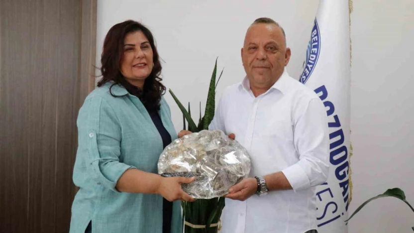 CHP'li Başkanlardan Bozdoğan'a çıkarma