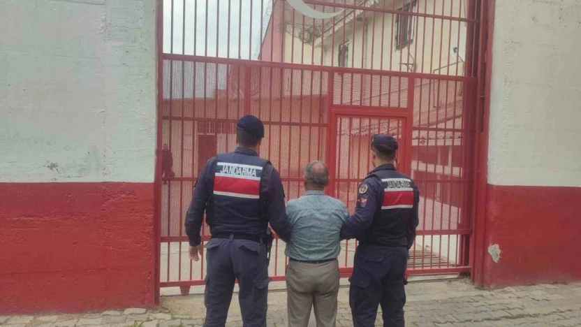 Efeler'de 11 yıl hapis cezası ile aranan şahıs yakalandı