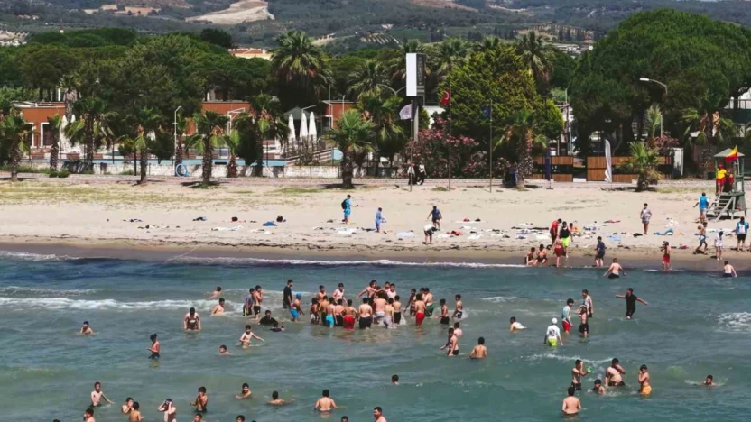 Efeler Gençlik Kampı'nda buluştular