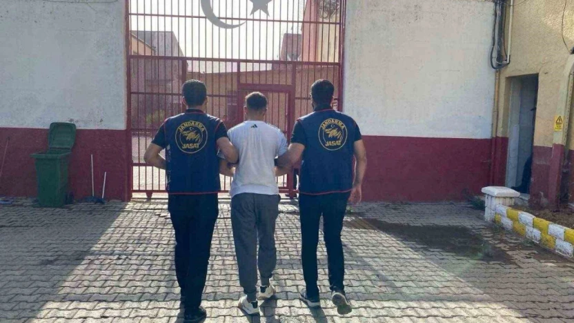 Hapis cezasıyla aranan şahıs Efeler'de yakalandı