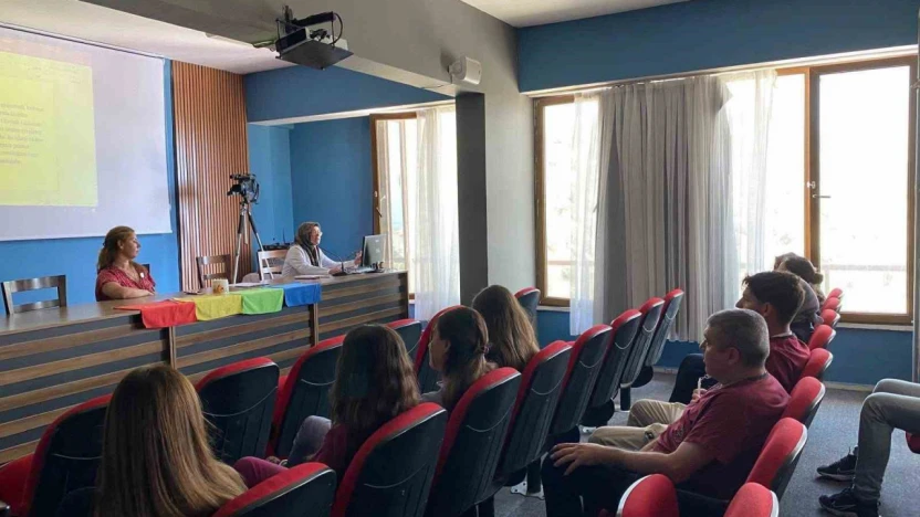 Hastane personeline hijyen ve güvenlik eğitimi verildi