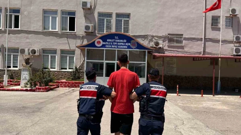Kesinleşmiş hapis cezası bulunan 2 şüpheli yakalandı