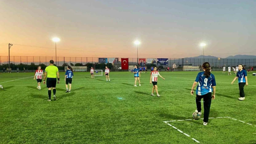 Koçarlı'da futbol turnuvası başladı
