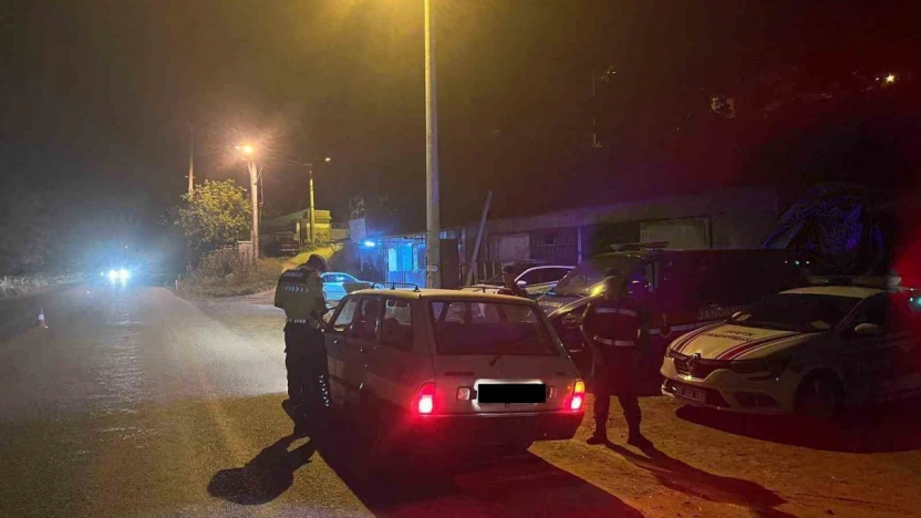 Köşk'te şok trafik uygulaması: 22 sürücüye 45 bin lira ceza