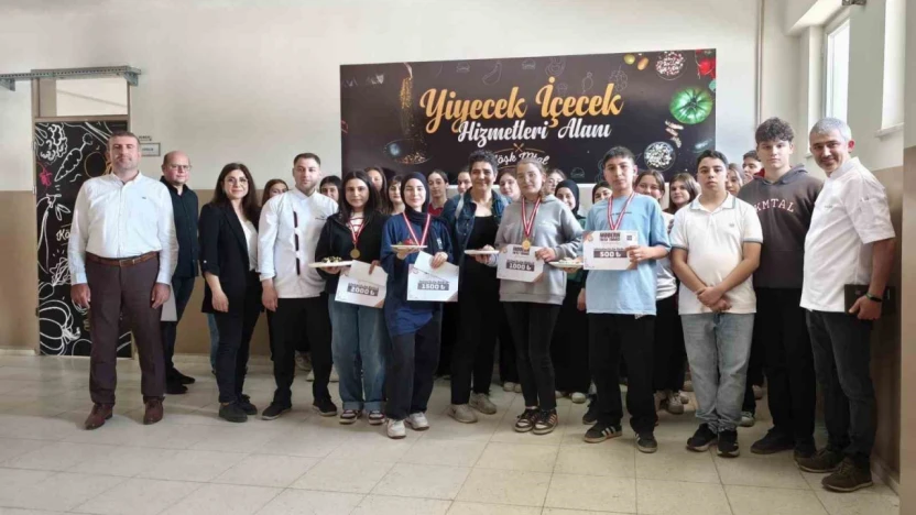 Köşk'teki yarışma tatlı rekabete sahne oldu