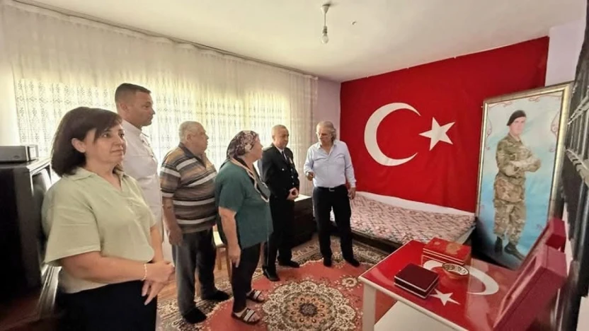 Kuşadası Kaymakamı Keklik'ten yoğun bayram mesaisi