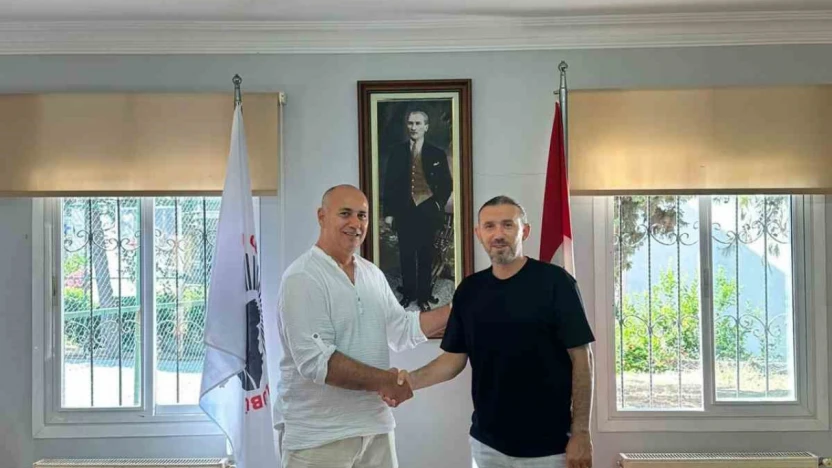 Kuşadasıspor'da Teknik Direktör Sarı göreve başladı