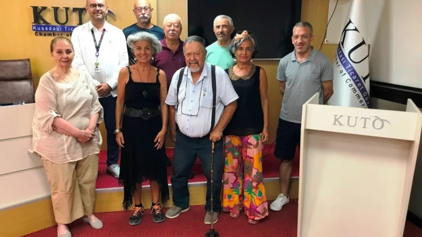 Turist rehbelerinin en büyük sıkıntısı kaçak turlar ve kaçak rehberler