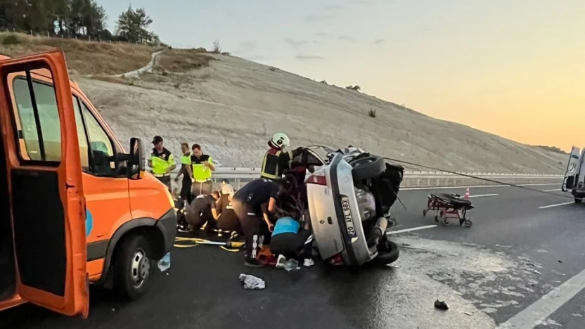 Yenipazar'da trafik kazası: 3 yaralı